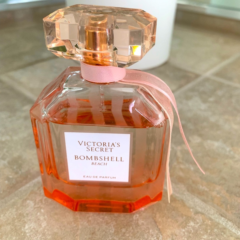 VS Bombshell Beach